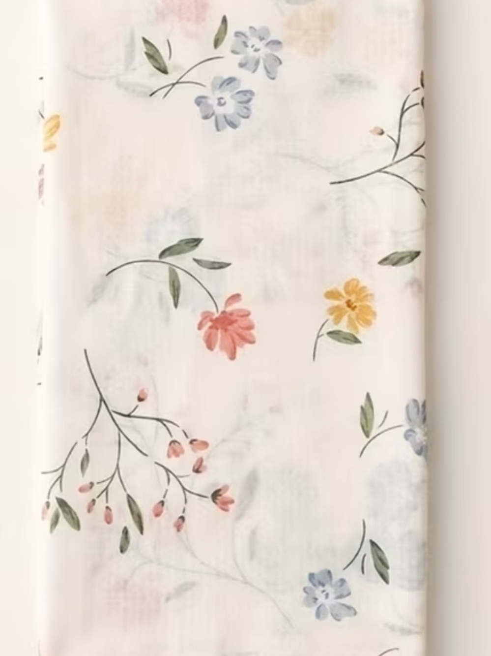 Floral Watercolor Lightweight Scarf over White New in Packaging - Picture 4 of 6